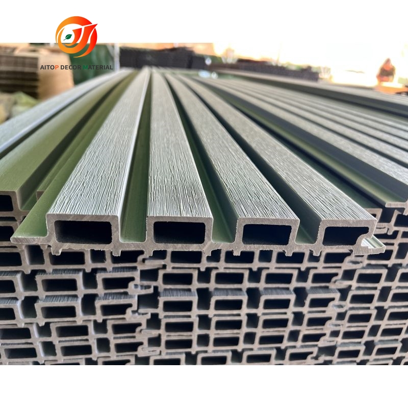 Co-extruded outdoor wall panels with reinforced coating(图5)